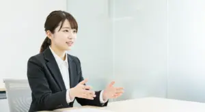 ポジショントークとは？意味や使い方を例とマウント比較で解説-2